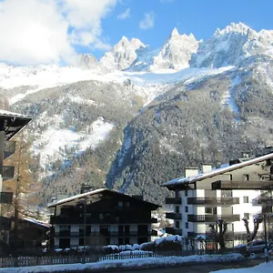 Le Pied Du Brevent Appartement